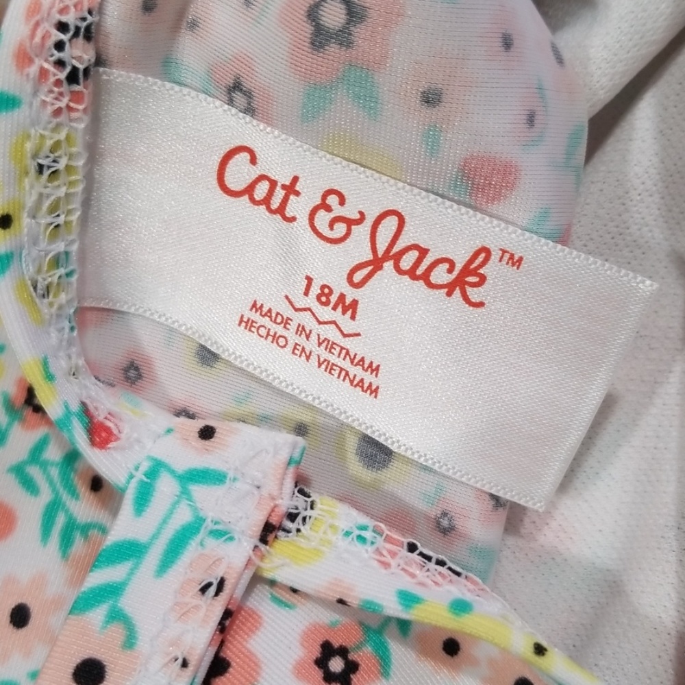 Cat & Jack one piece floral bathing suit. 18M - Picture 4 of 8